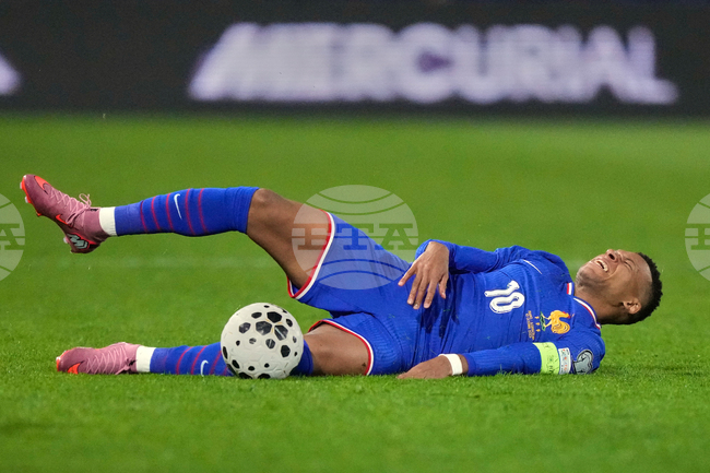 Капитанът на Франция Килиан Мбапе ще пропусне световната квалификация с Исландия