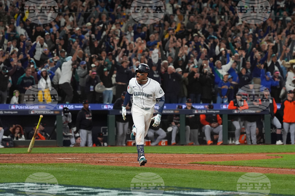 ALDS Tigers Mariners Baseball