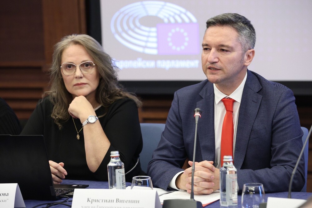 БСП: Кристиан Вигенин и Цветеслава Гълъбова с ангажимент за реформа на психично-здравната грижа