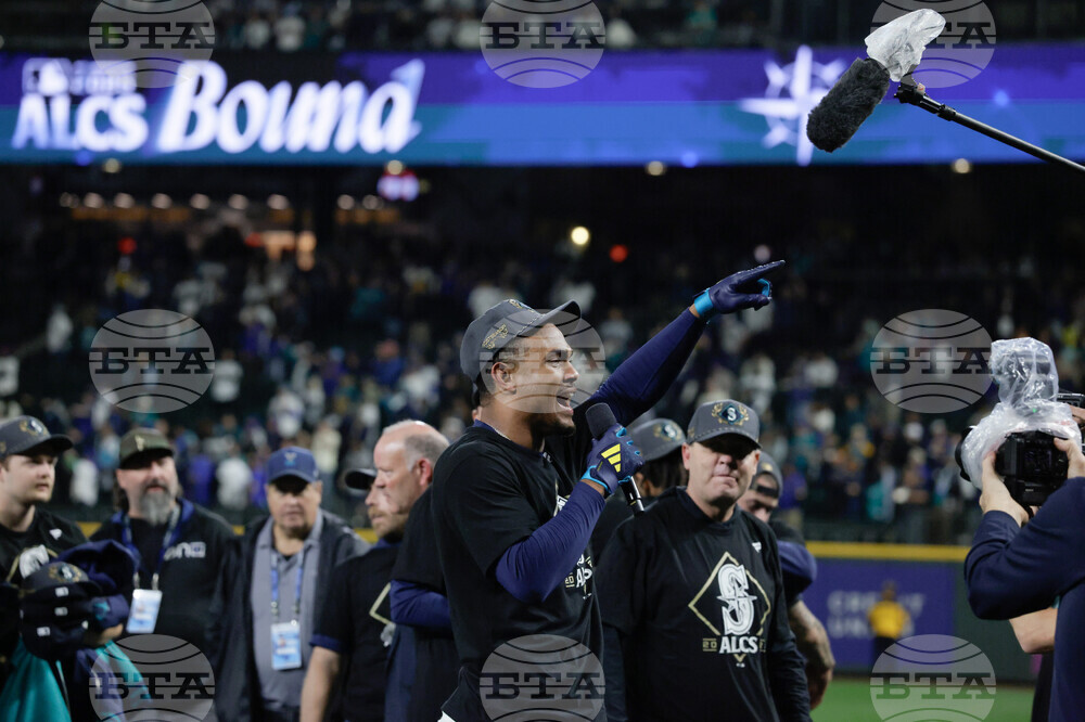 ALDS Tigers Mariners Baseball