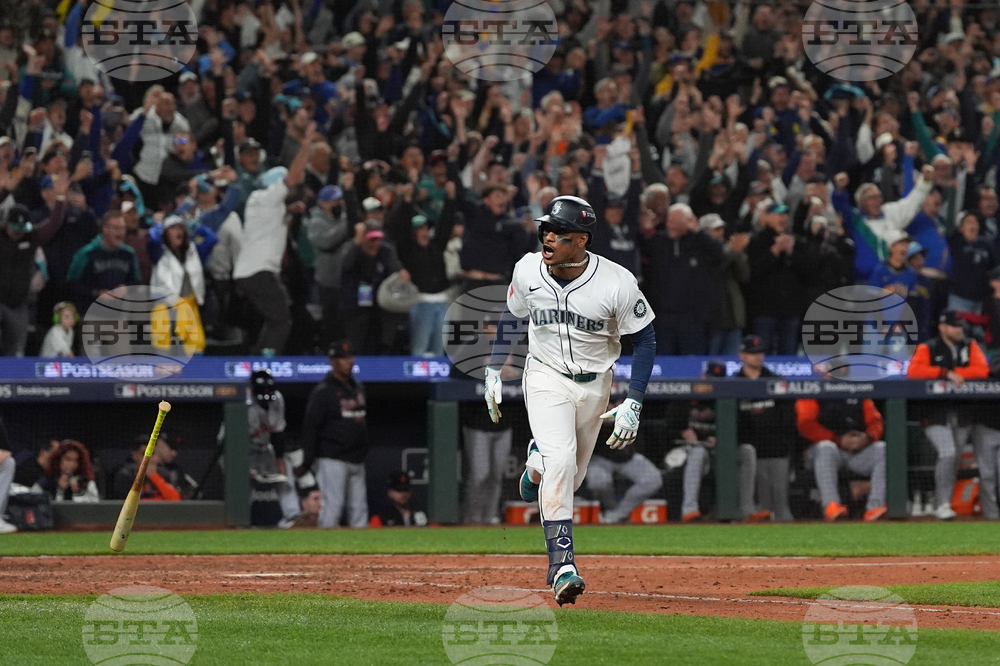 ALDS Tigers Mariners Baseball