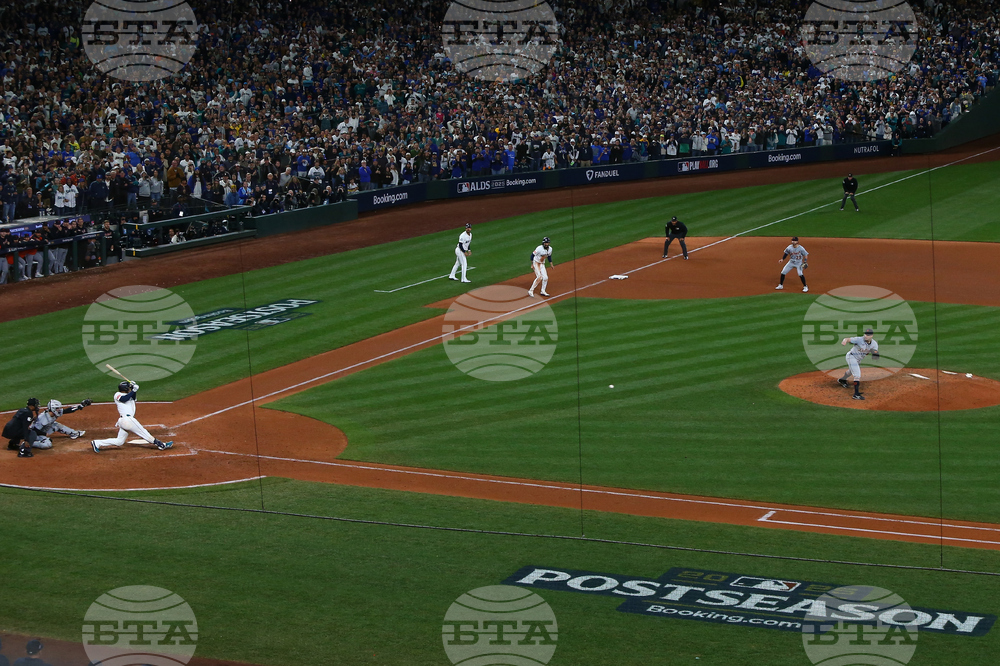 ALDS Tigers Mariners Baseball