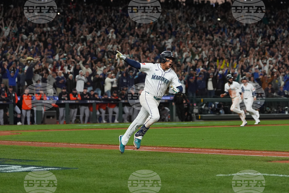 ALDS Tigers Mariners Baseball