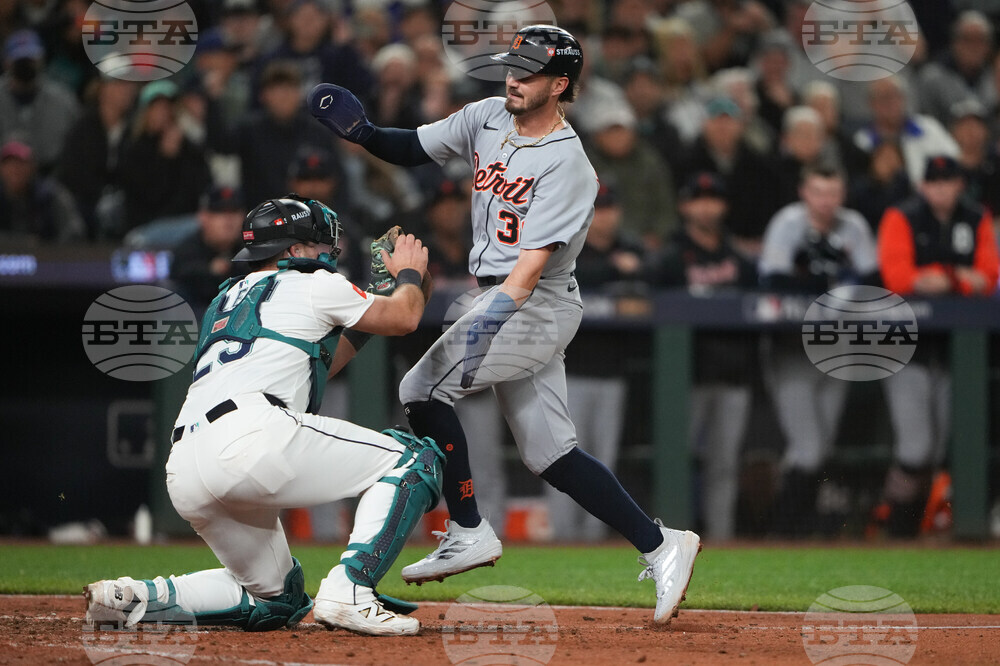 ALDS Tigers Mariners Baseball