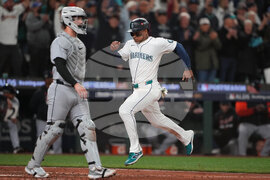 ALDS Tigers Mariners Baseball