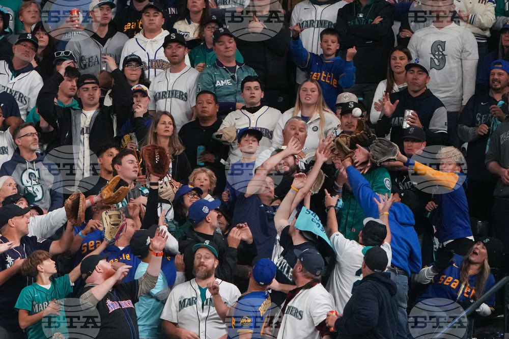 ALDS Tigers Mariners Baseball