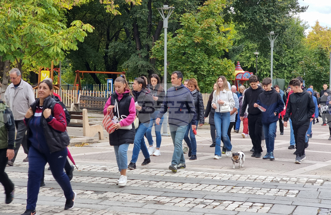Над 200 участници се включиха в поход в Ямбол по повод Световния ден на ходенето
