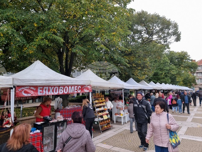 Фермерско-занаятчийското изложение в Ямбол ще отбележи три години от създаването си
