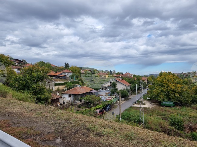 Дълбочинните проби на язовирната дига в Николово са важни за безопасността на жителите на селото, каза зам.-кметът на Русе Никола Лазаров
