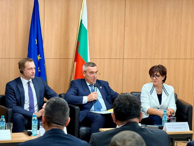 Министър Тахов: Запазването на настоящия размер на бюджета за ОСП е от изключителна важност за България