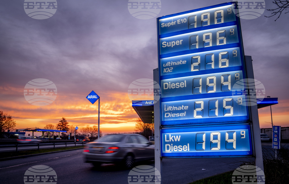 АПА: Зареждането на бензиностанция в Германия и Италия излиза по-скъпо, отколкото в Австрия