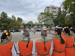 Нова Загора - фестивал „Фолклорна омая“