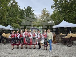 Нова Загора - фестивал „Фолклорна омая“