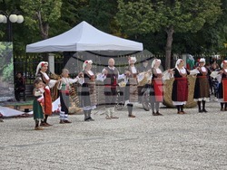 Нова Загора - фестивал „Фолклорна омая“