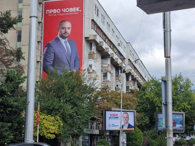 Кандидатът за кмет на Скопие от ВМРО-ДПМНЕ е с двойна преднина пред опонента си в балотажа, сочи проучване 