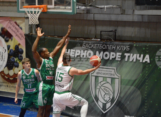 Ботев Враца спечели гостуването си в Шумен за първи успех в Националната баскетболна лига