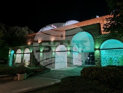 Ямбол - Петвековната каменна сграда на Безистена - Европейския ден на донорството - осветление