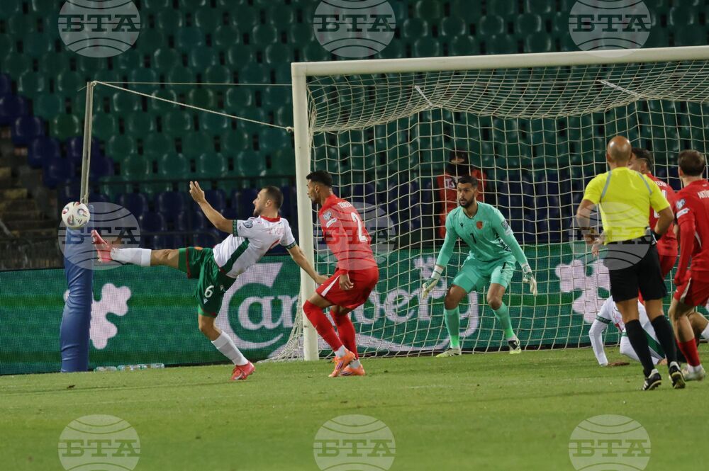 Димитър Митов не допусна гол при победа на Абърдийн