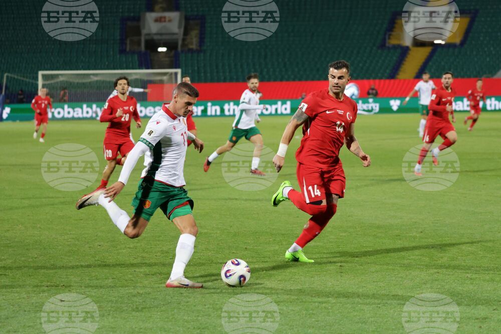 Испания продължава с пълен актив в група "Е" на Световните квалификации, България последна с 12 допуснати гола