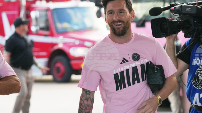 Президентът на Барселона Жоан Лапорта: Лионел Меси заслужава собствена статуя на реновирания стадион „Камп Ноу“