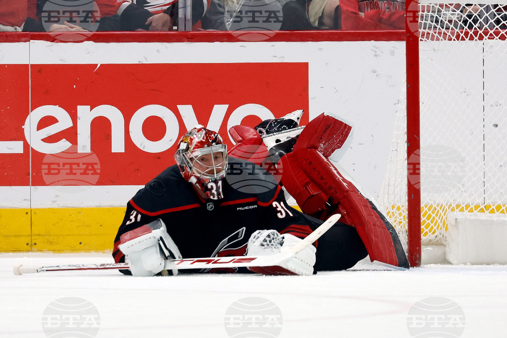 Flyers Hurricanes Hockey