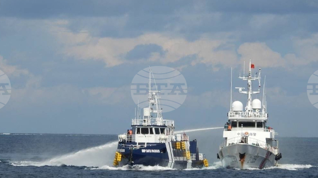 Китай рани рибари и повреди рибарски лодки при обстрел с водно оръдие в Южнокитайско море, съобщи филипинската брегова охрана