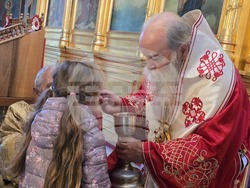 Ловеч - Ловчански митрополит Гавриил - света литургия - храм "Света Троица"