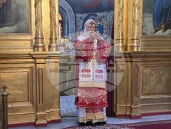 Ловеч - Ловчански митрополит Гавриил - света литургия - храм "Света Троица"