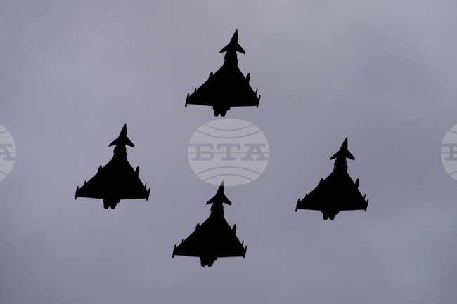 „Ройтерс“: Турция настоява за западни изтребители, за да си върне регионалното предимство