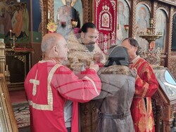 Шумен - църква „Свети Три Светители“ - неделна служба