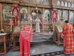 Шумен - църква „Свети Три Светители“ - неделна служба