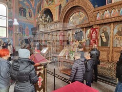 Шумен - църква „Свети Три Светители“ - неделна служба