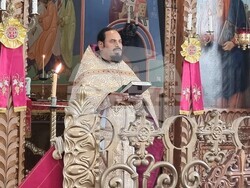 Шумен - църква „Свети Три Светители“ - неделна служба