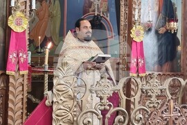 Шумен - църква „Свети Три Светители“ - неделна служба