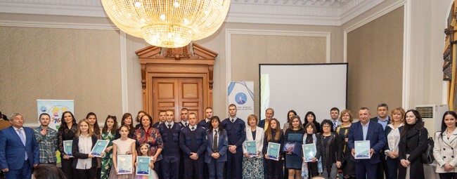 Държавната агенция за закрила на детето връчи своите ежегодни награди „Посланик на доброто“