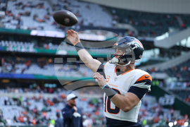 Broncos Jets Football