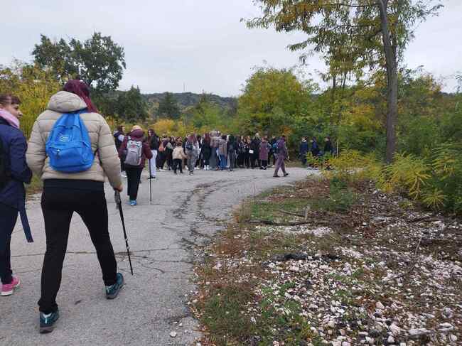 Близо 100 участници се включиха в туристически поход от град Стралджа до хижа „Инджови извори”