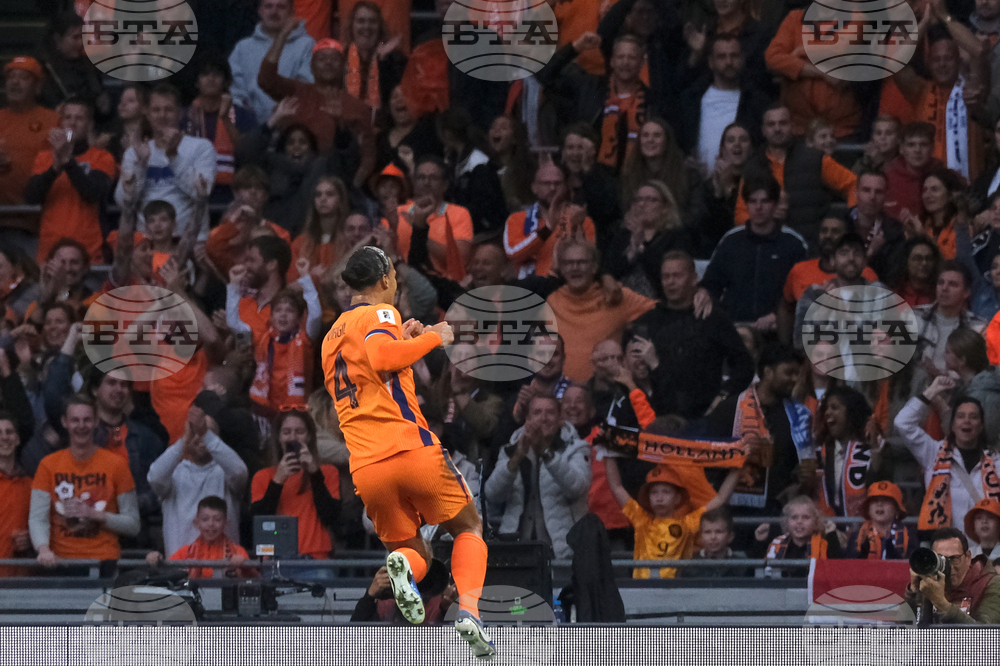 APTOPIX Netherlands Finland WCup Soccer