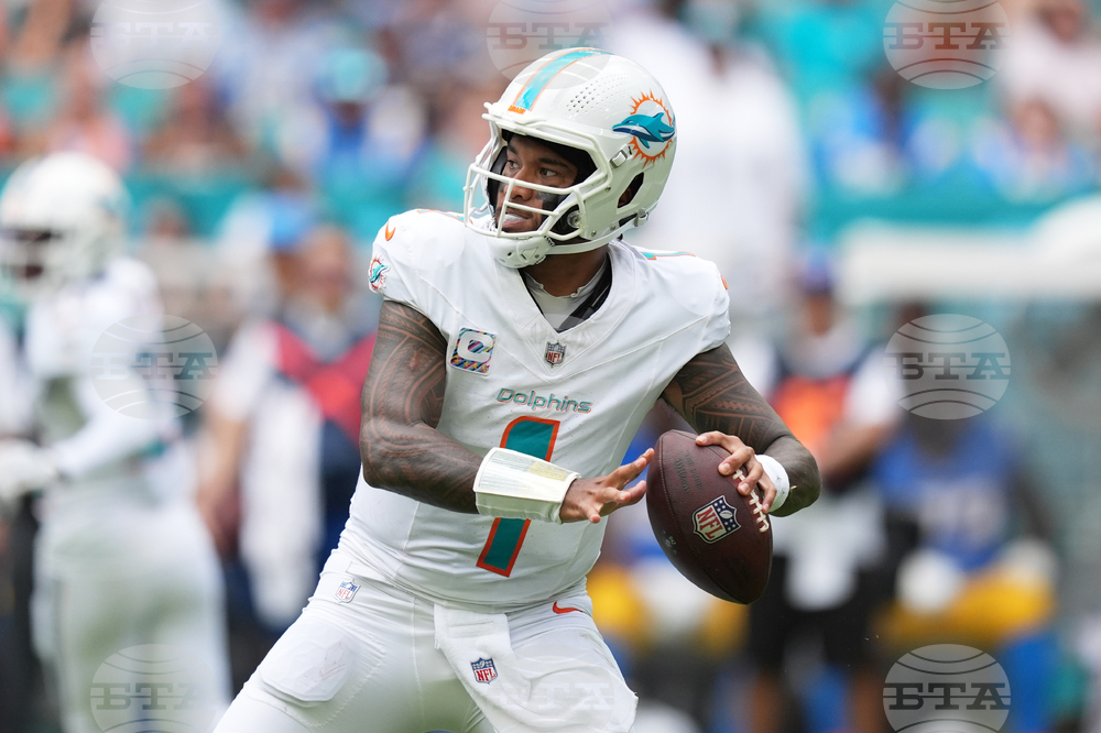 Chargers Dolphins Football