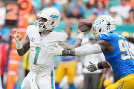 Chargers Dolphins Football