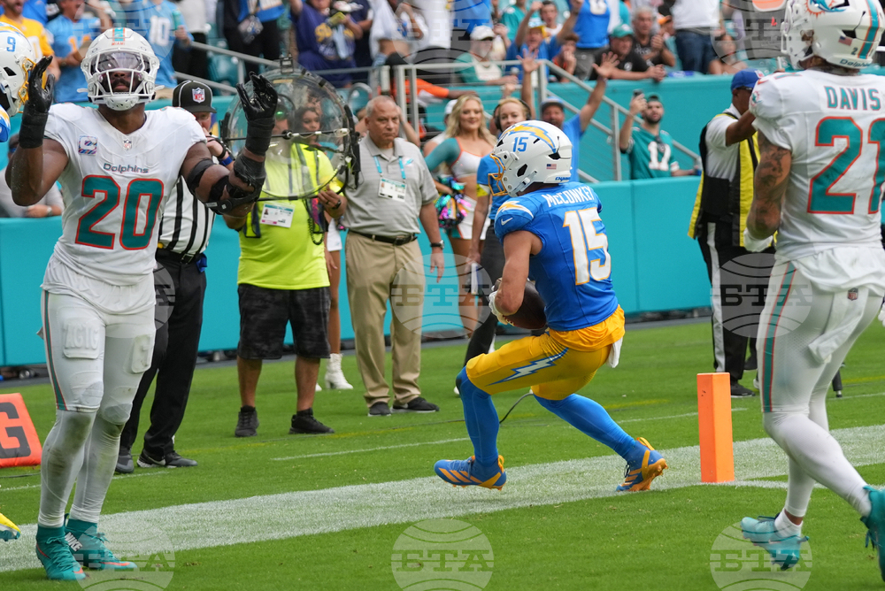 Chargers Dolphins Football