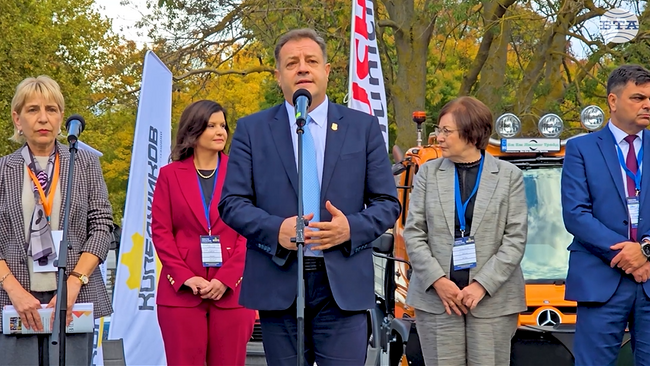 Над 60 са изложителите тази година в "Общинско Експо" в Албена, каза председателят на Националното сдружение на общините Даниел Панов