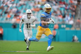 Chargers Dolphins Football