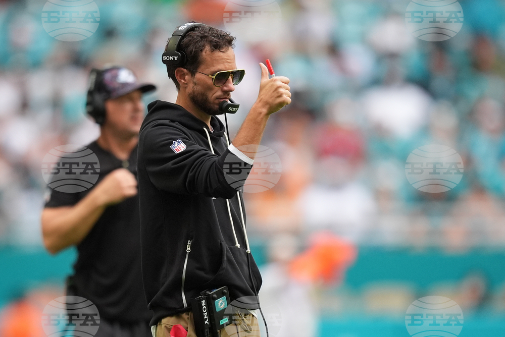 Chargers Dolphins Football