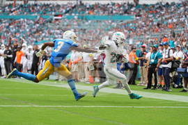 Chargers Dolphins Football