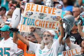 Chargers Dolphins Football