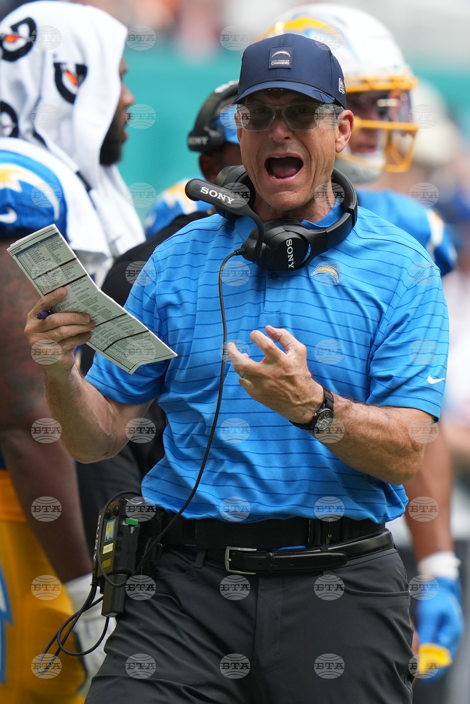 Chargers Dolphins Football