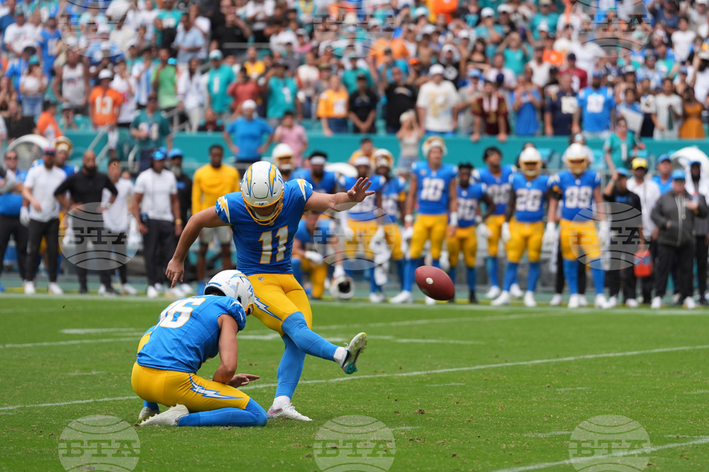 Chargers Dolphins Football