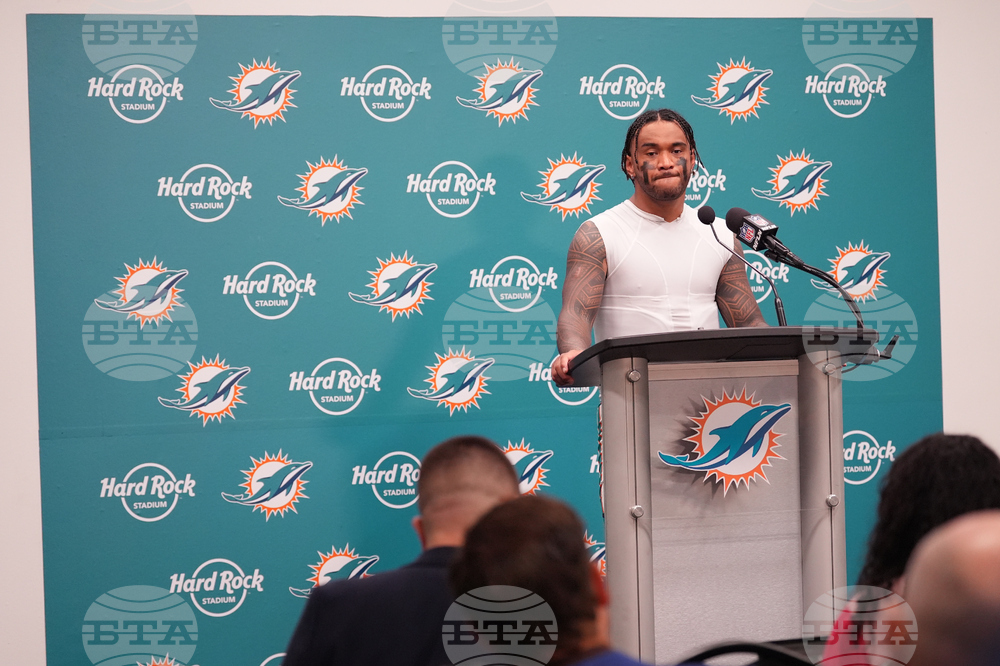 Chargers Dolphins Football