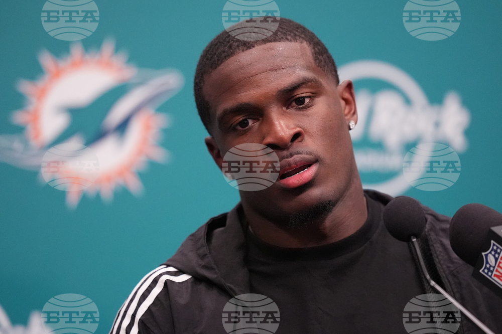 Chargers Dolphins Football